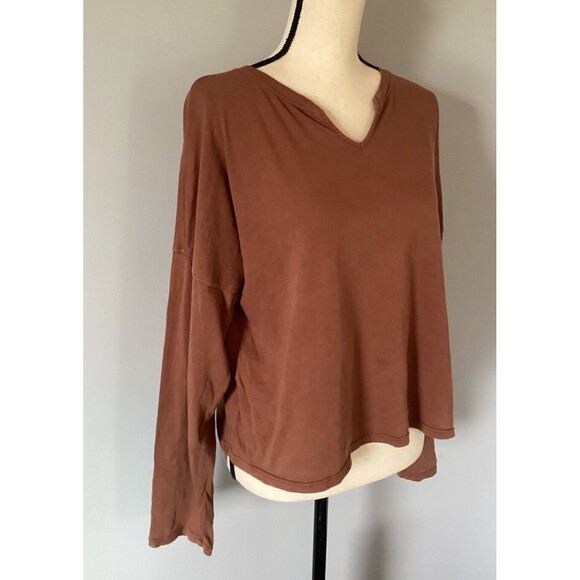 Wild Fable Long Sleeve V-Neck Notch Front Cropped Boxy T-Shirt Brown Women’s LG - Picture 4 of 6
